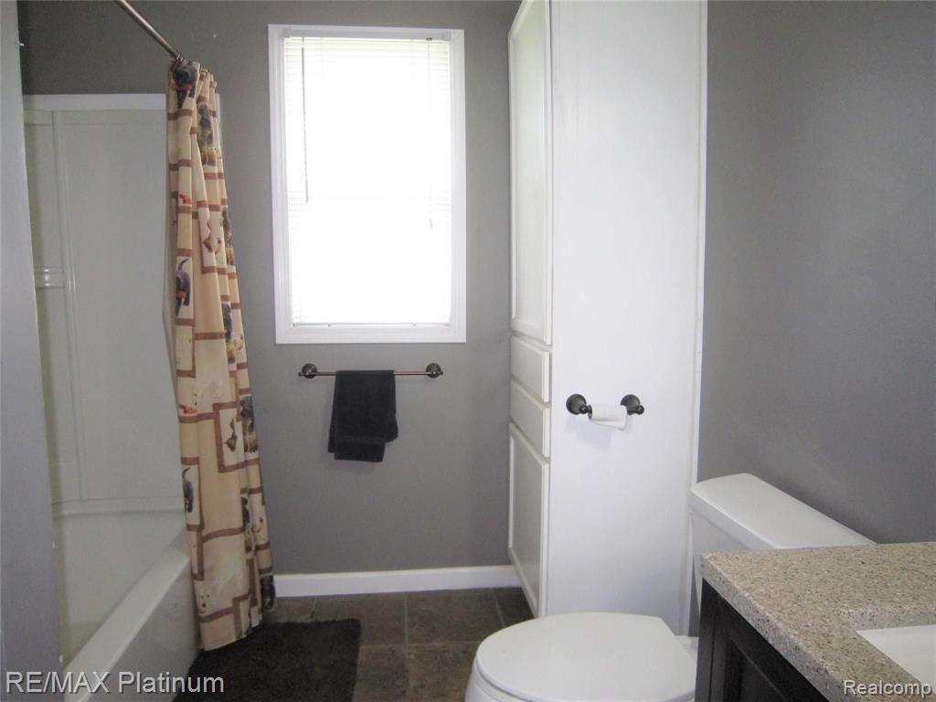 6325 South Lovejoy Road Perry, MI 48872 - Photo 14 of 30