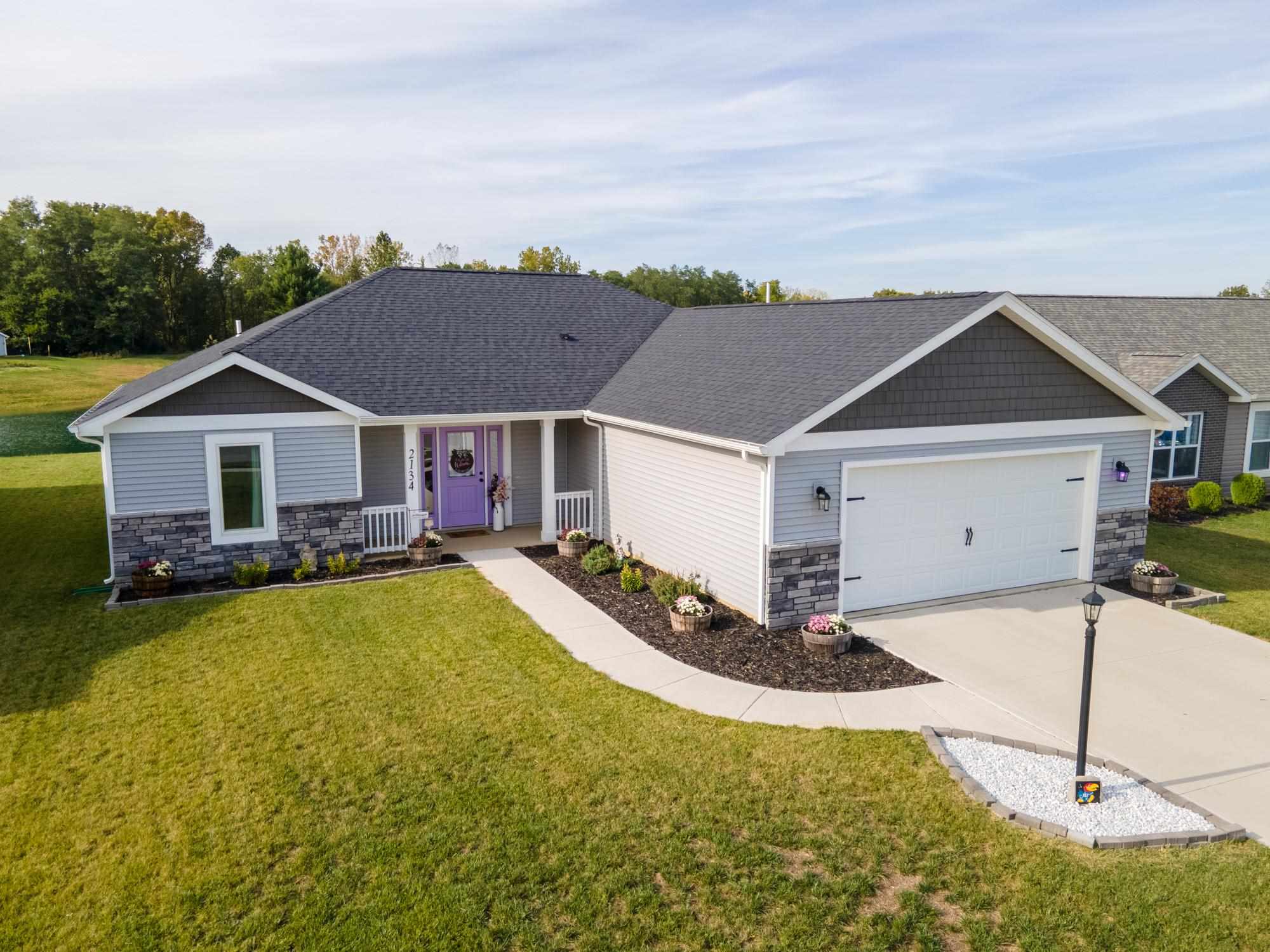 2134 Rittenhouse Place Huntertown, IN 46748 - Photo 2 of 35