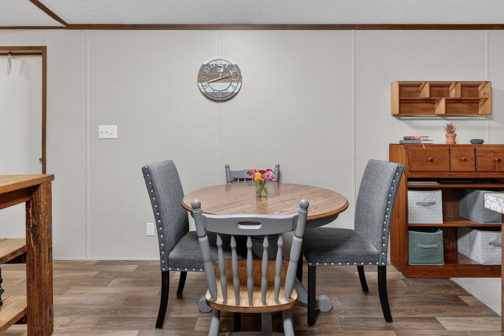 21 Lincoln Lake Road Kelso, TN 37348 - Photo 12 of 26 a view of a dining room with furniture and wooden floor