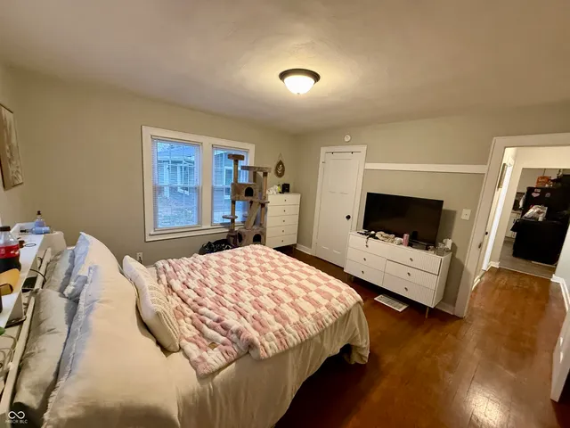 $144,900 | 806 South 17th Street, Elwood, IN 46036