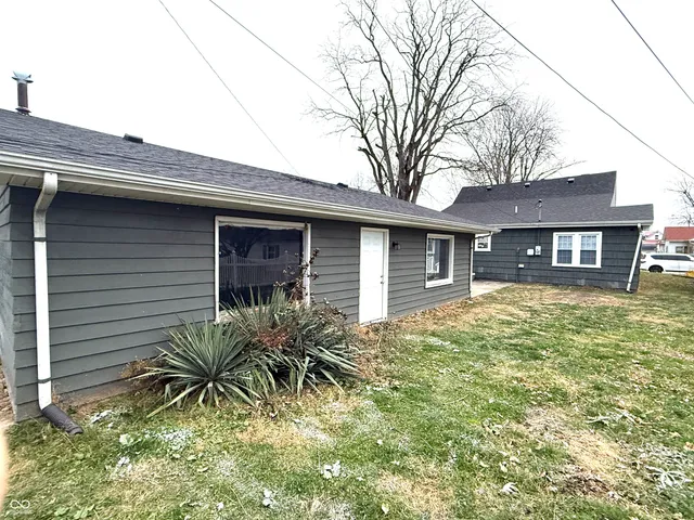 $144,900 | 806 South 17th Street, Elwood, IN 46036