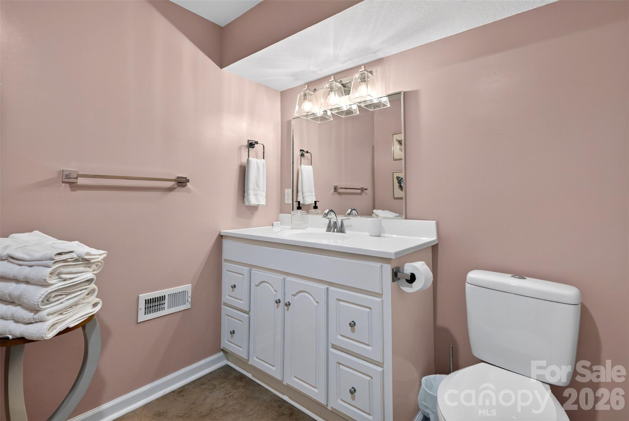 2 Bear Rock Loop Road Hendersonville, NC 28739 - Photo 24 of 30 Gallery Image 24