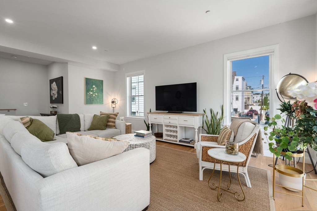 55 Heath Street, Unit C Somerville, MA 02145 - Photo 11 of 36