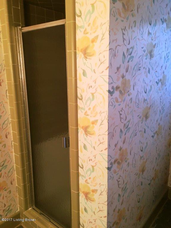 6307 Lime Road Louisville, KY 40222 - Photo 20 of 27 18