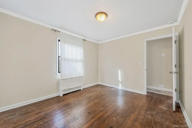 $5,400 | 50 Mole Place, Amityville, NY 11701