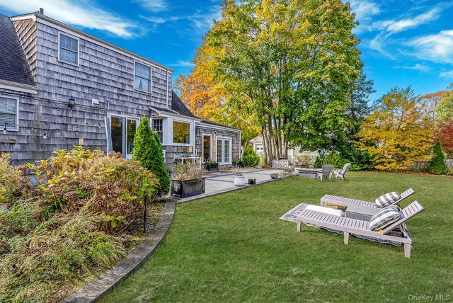 $5,400 | 50 Mole Place, Amityville, NY 11701