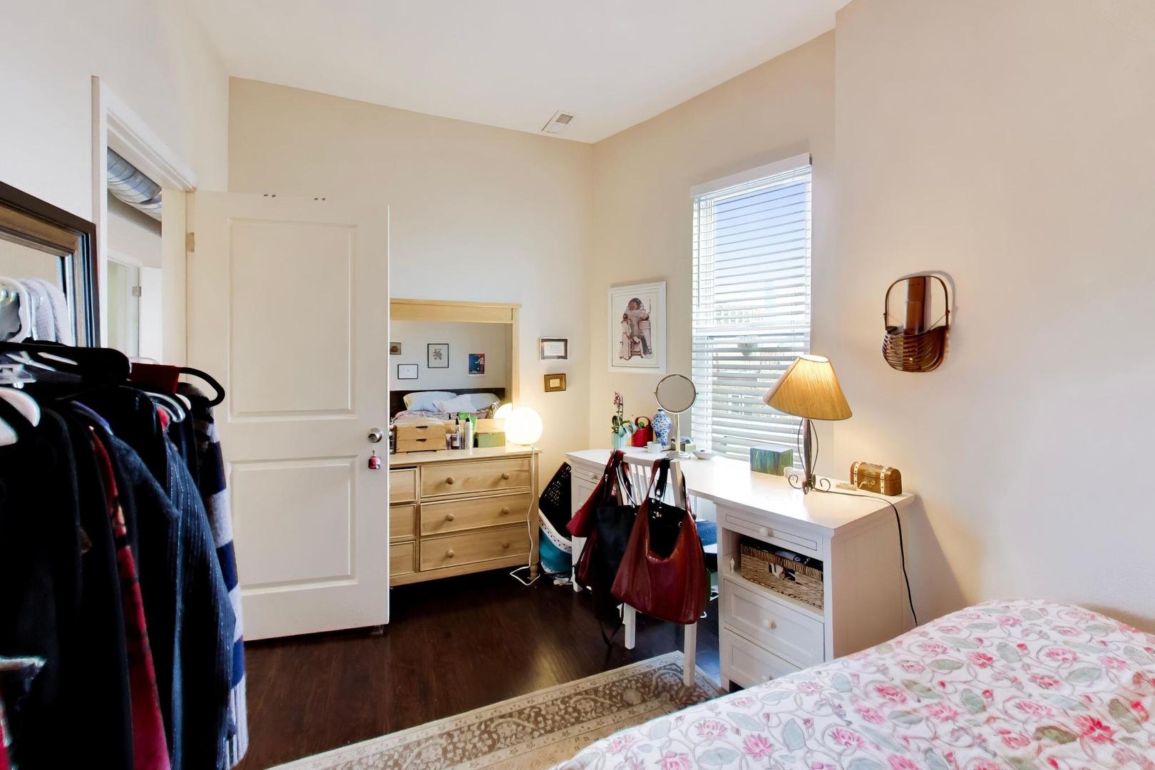 1418 West 18th Street, Unit 3 Chicago, IL 60608 - Photo 10 of 20