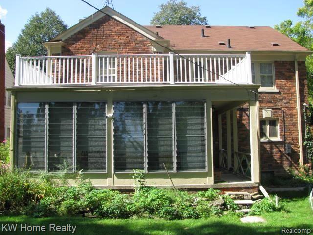 16720 Edinborough Road Detroit, MI 48219 - Photo 8 of 8 Rear