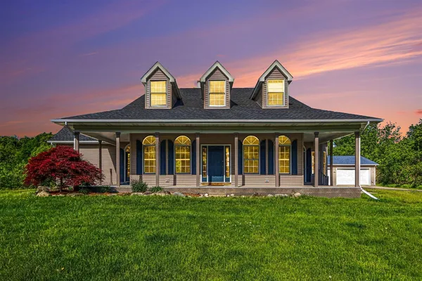 $629,900 | 10031 Taplin Lane, Plainwell, MI 49080