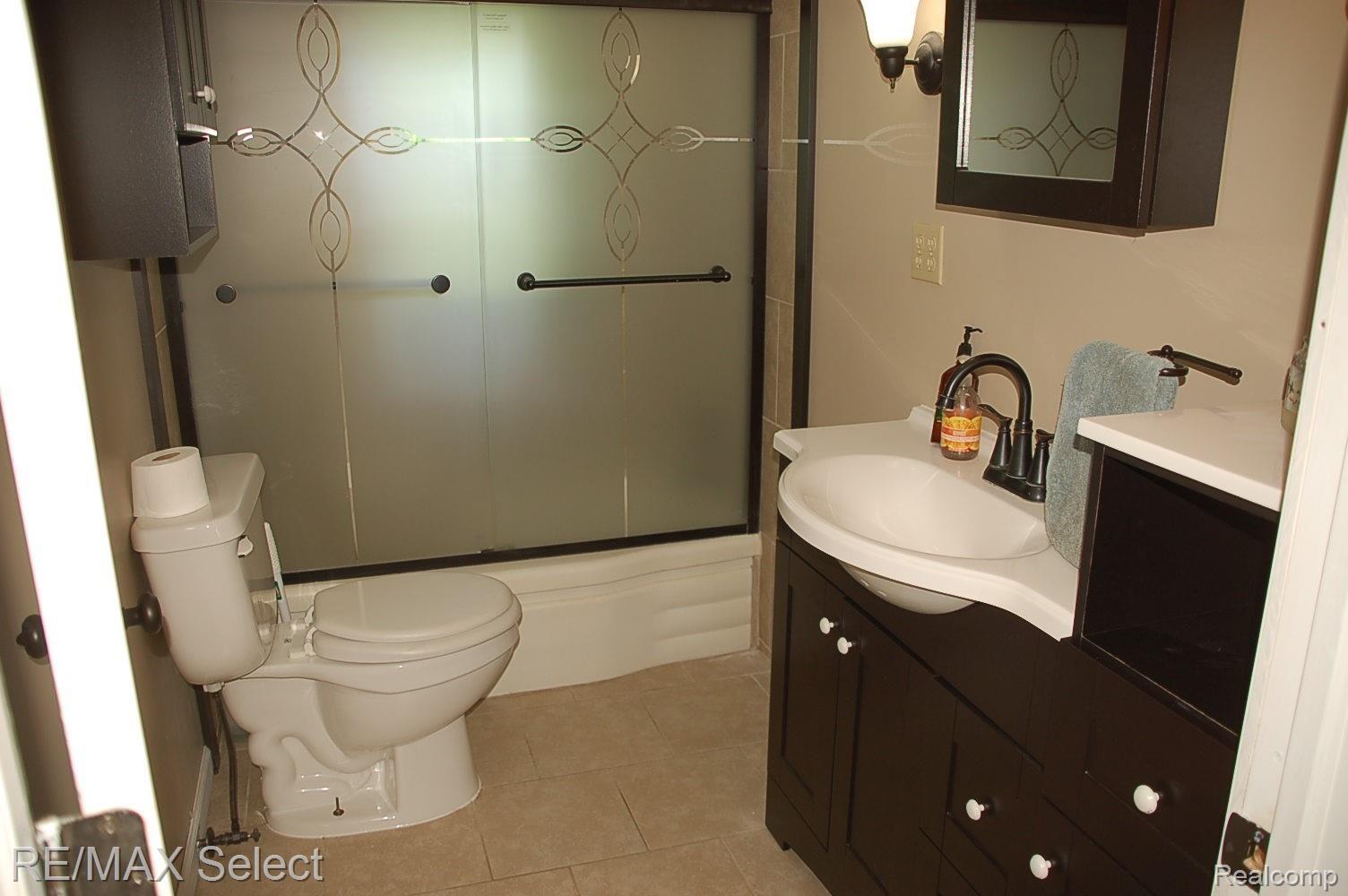 9078 North Irish Road Mount Morris, MI 48458 - Photo 17 of 20 DSC_0017.JPG