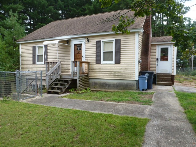 32 Pine Hill Road Nashua, NH 03063 - Photo 1 of 32 Gallery Image 1