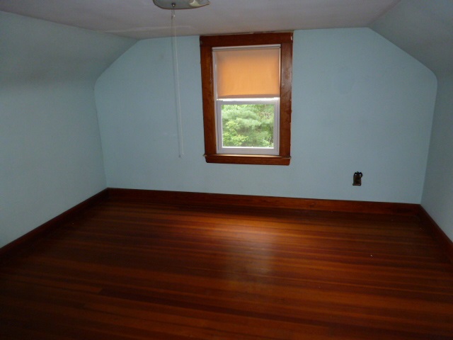 32 Pine Hill Road Nashua, NH 03063 - Photo 11 of 32 Gallery Image 11