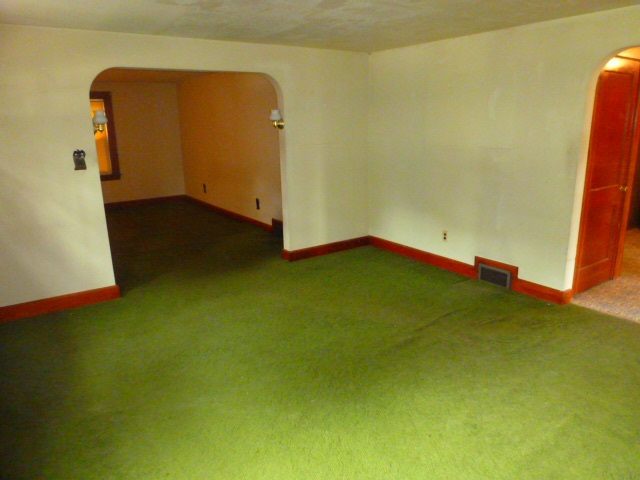 32 Pine Hill Road Nashua, NH 03063 - Photo 5 of 32 Gallery Image 5