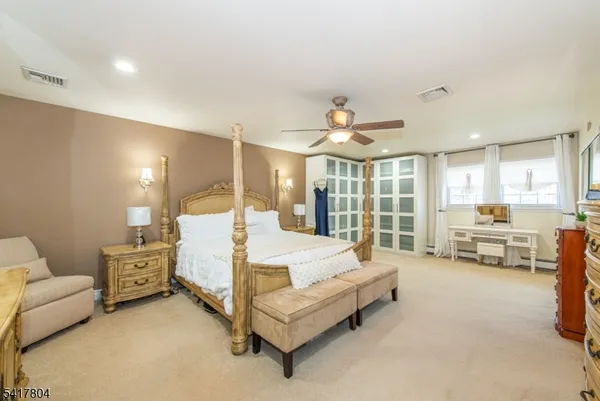 $879,333 | 81 Devonshire Road, Cedar Grove, NJ 07009