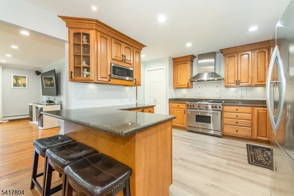 $879,333 | 81 Devonshire Road, Cedar Grove, NJ 07009