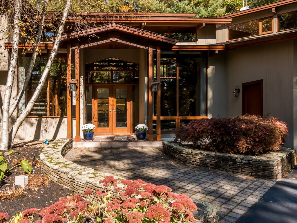 22 Bray Street Gloucester, MA 01930 - Photo 34 of 37 a front view of a house