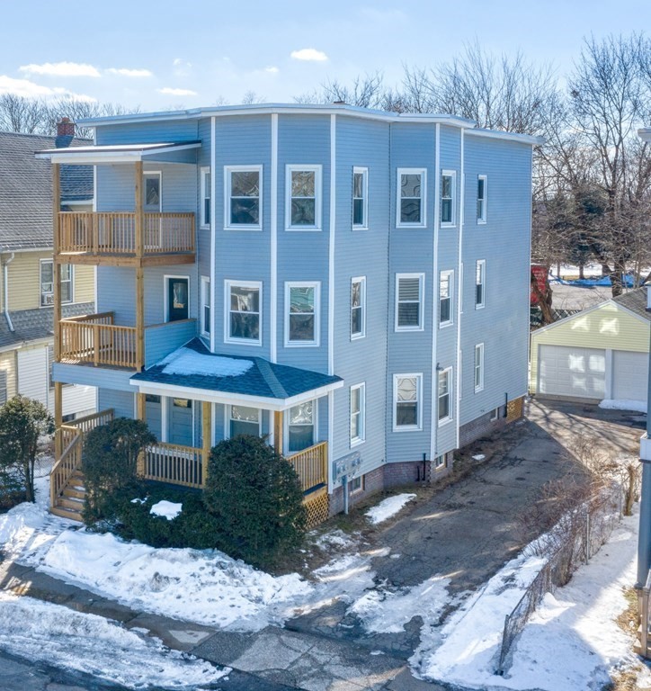 80-82 Clantoy Street Springfield, MA 01104 - Photo 1 of 23 Gallery Image 1