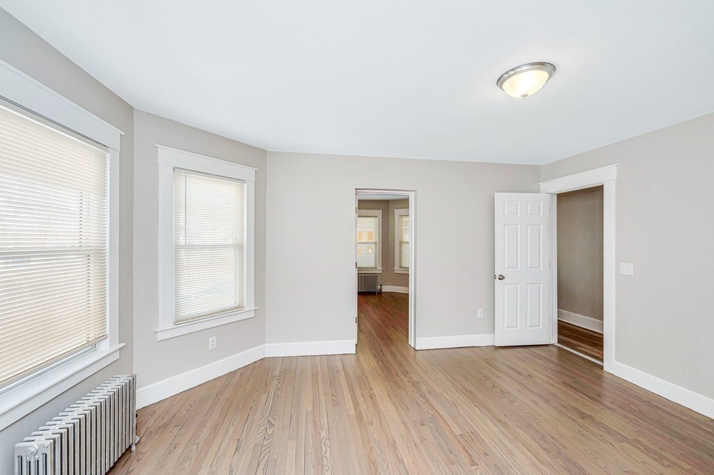 80-82 Clantoy Street Springfield, MA 01104 - Photo 7 of 23 Gallery Image 7