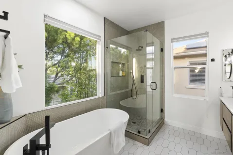 $1,990,000 | 7393 Portage Way, Carlsbad, CA 92011