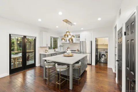 $1,990,000 | 7393 Portage Way, Carlsbad, CA 92011