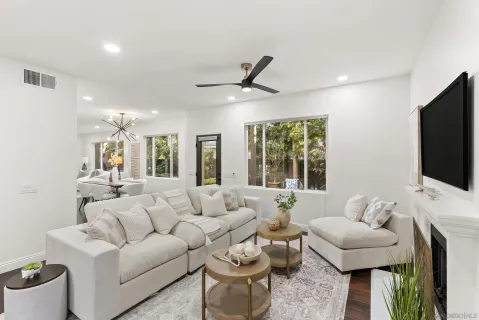 $1,990,000 | 7393 Portage Way, Carlsbad, CA 92011