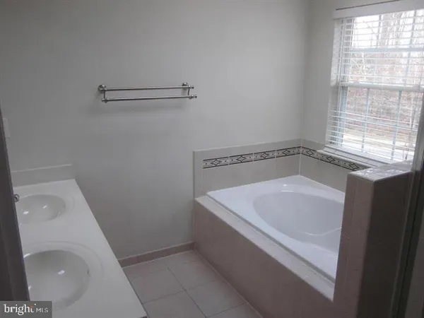 $3,100 | 635 Baystone Court, Annapolis, MD 21409