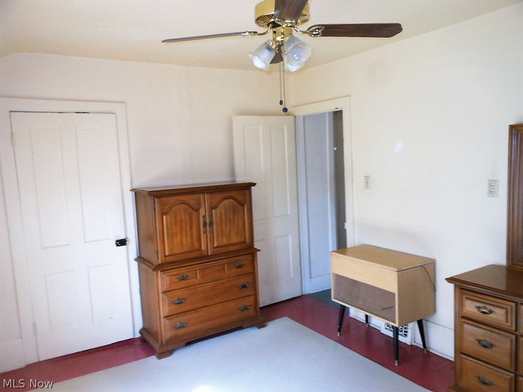 643 Wooster Road West Barberton, OH 44203 - Photo 20 of 34 Gallery Image 20