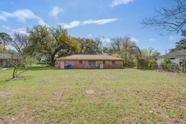 $2,195 | 1908 Swift Avenue, Charleston, SC 29407