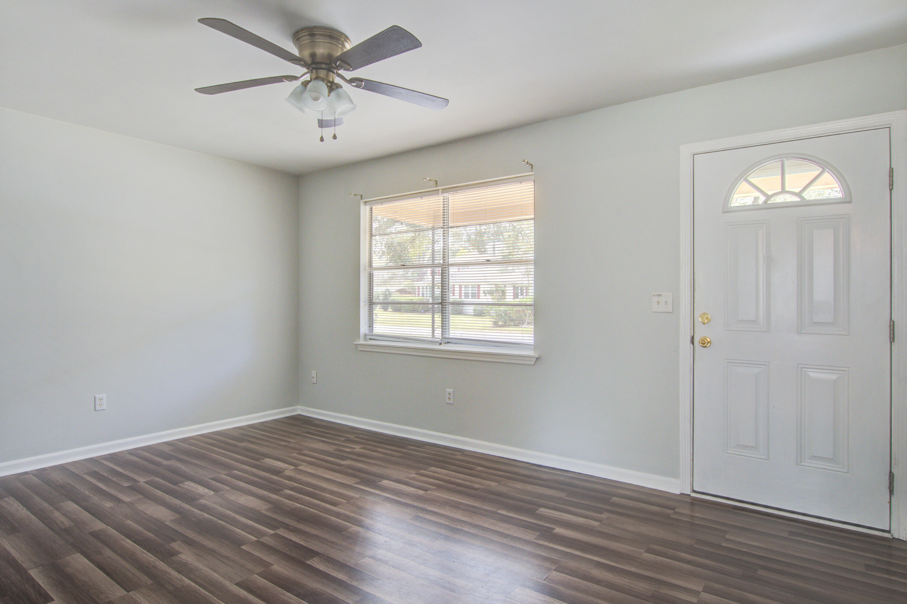 1908 Swift Avenue Charleston, SC 29407 - Photo 6 of 33 1908 (7)