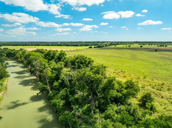 $2,749,995 | 8044 580th Street East, Kempner, TX 76539