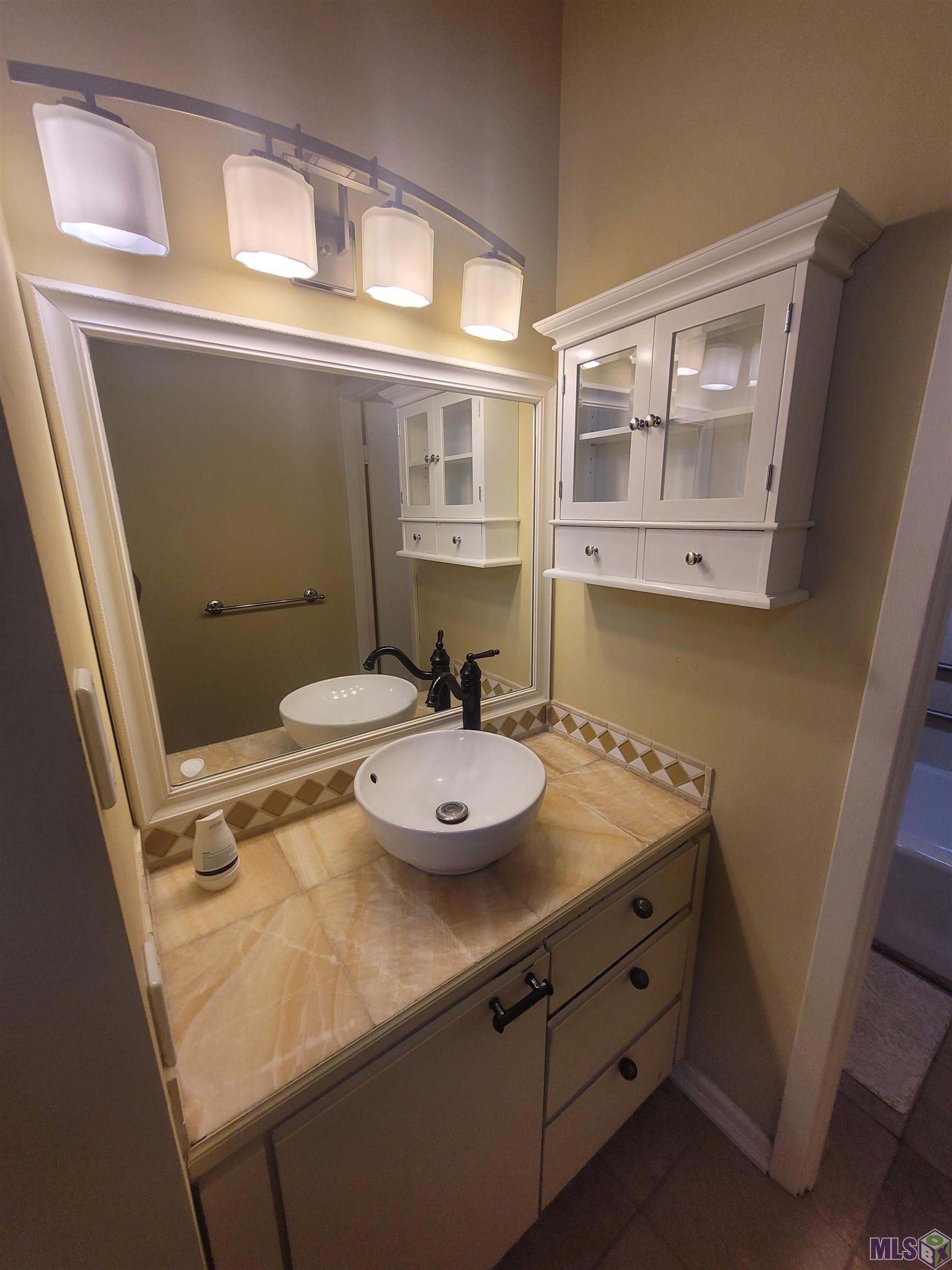 11550 Southfork Avenue, Unit 706 Baton Rouge, LA 70816 - Photo 9 of 14