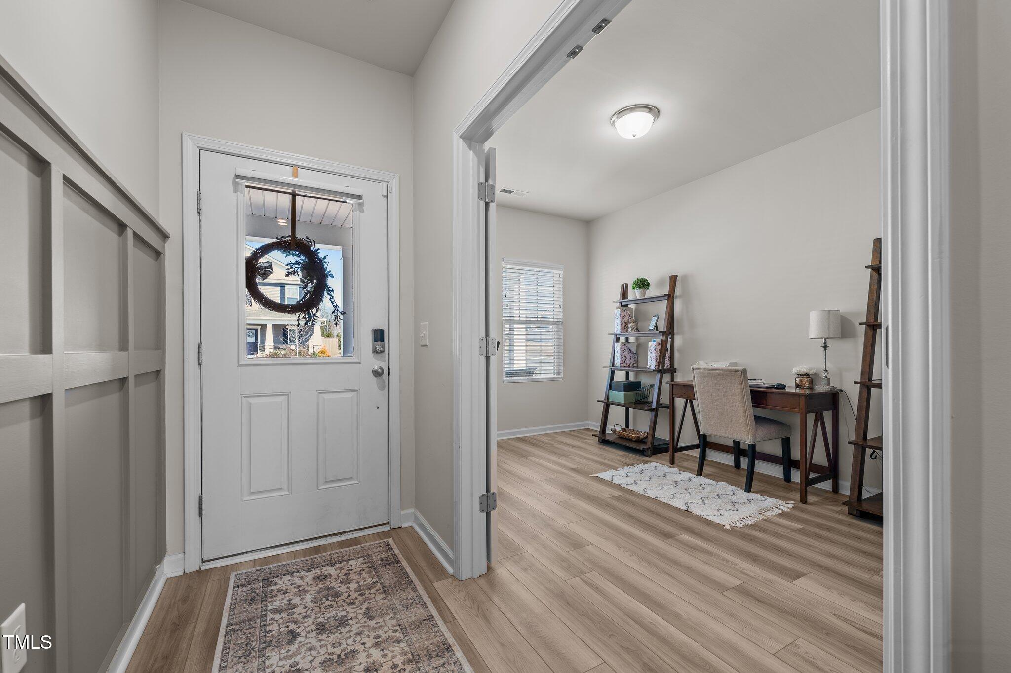 6902 Bedrock Road Mebane, NC 27302 - Photo 8 of 48 Entry Foyer