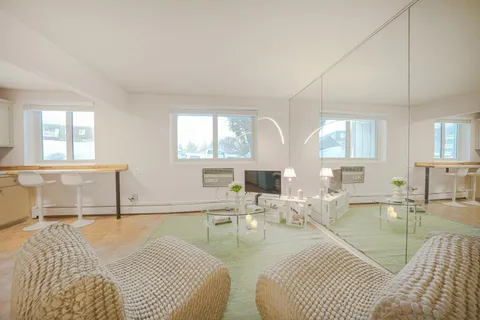 $119,900 | 4379 Wilshire Boulevard, Unit 104, Mound, MN 55364