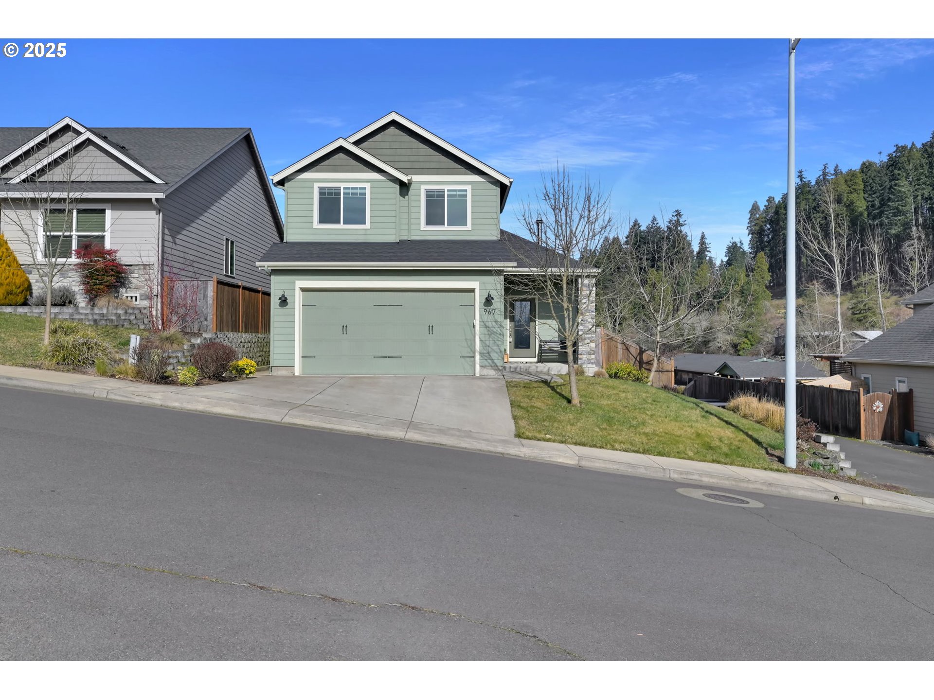 967 South 58th Street Springfield, OR 97478 - Photo 2 of 44