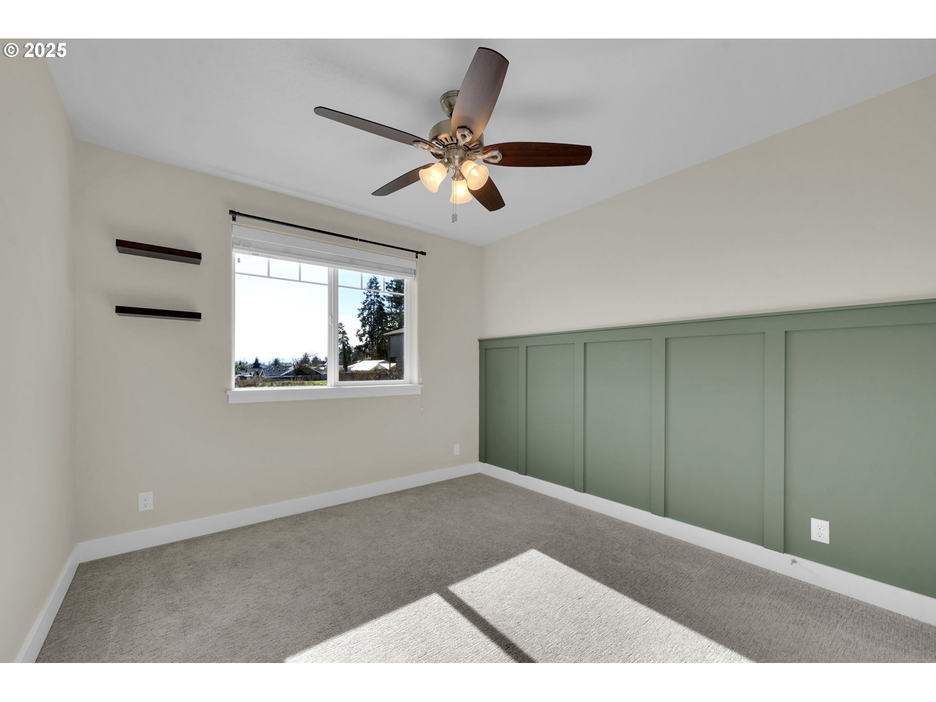 967 South 58th Street Springfield, OR 97478 - Photo 30 of 44