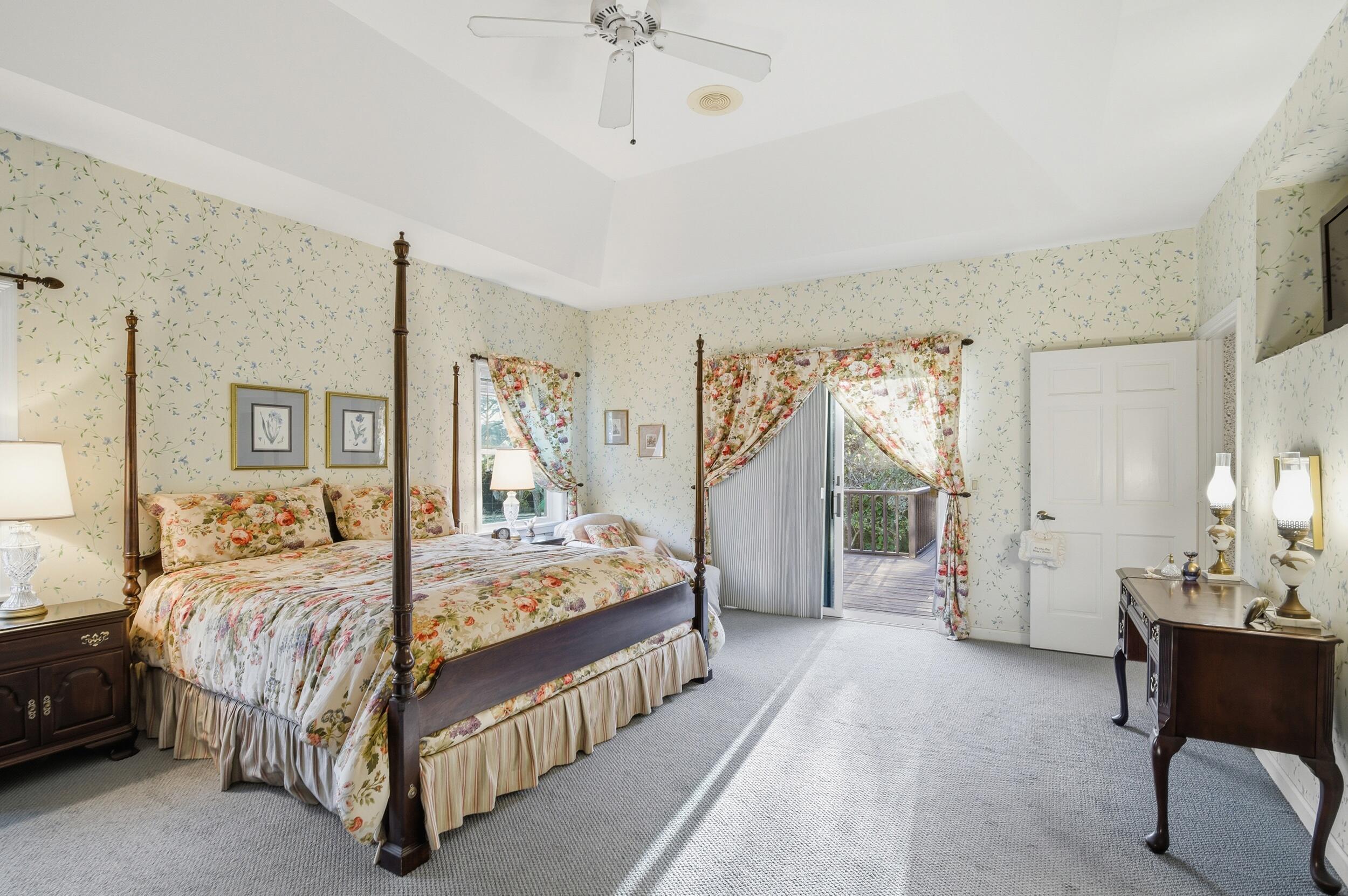 4838 Charlton Way Delray Beach, FL 33484 - Photo 46 of 74 a bedroom with bed and a window