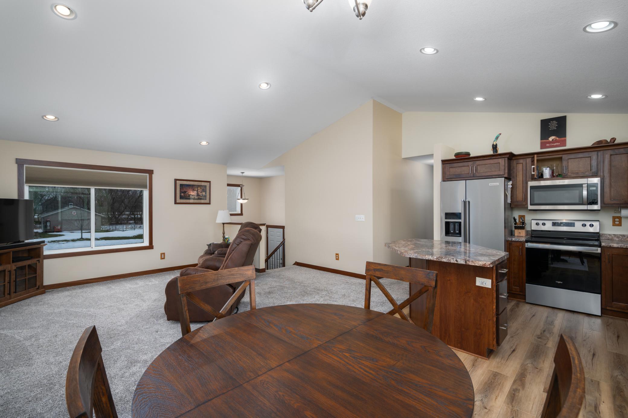 5413 Weatherstone Drive Northwest Rochester, MN 55901 - Photo 12 of 35 Gallery Image 12