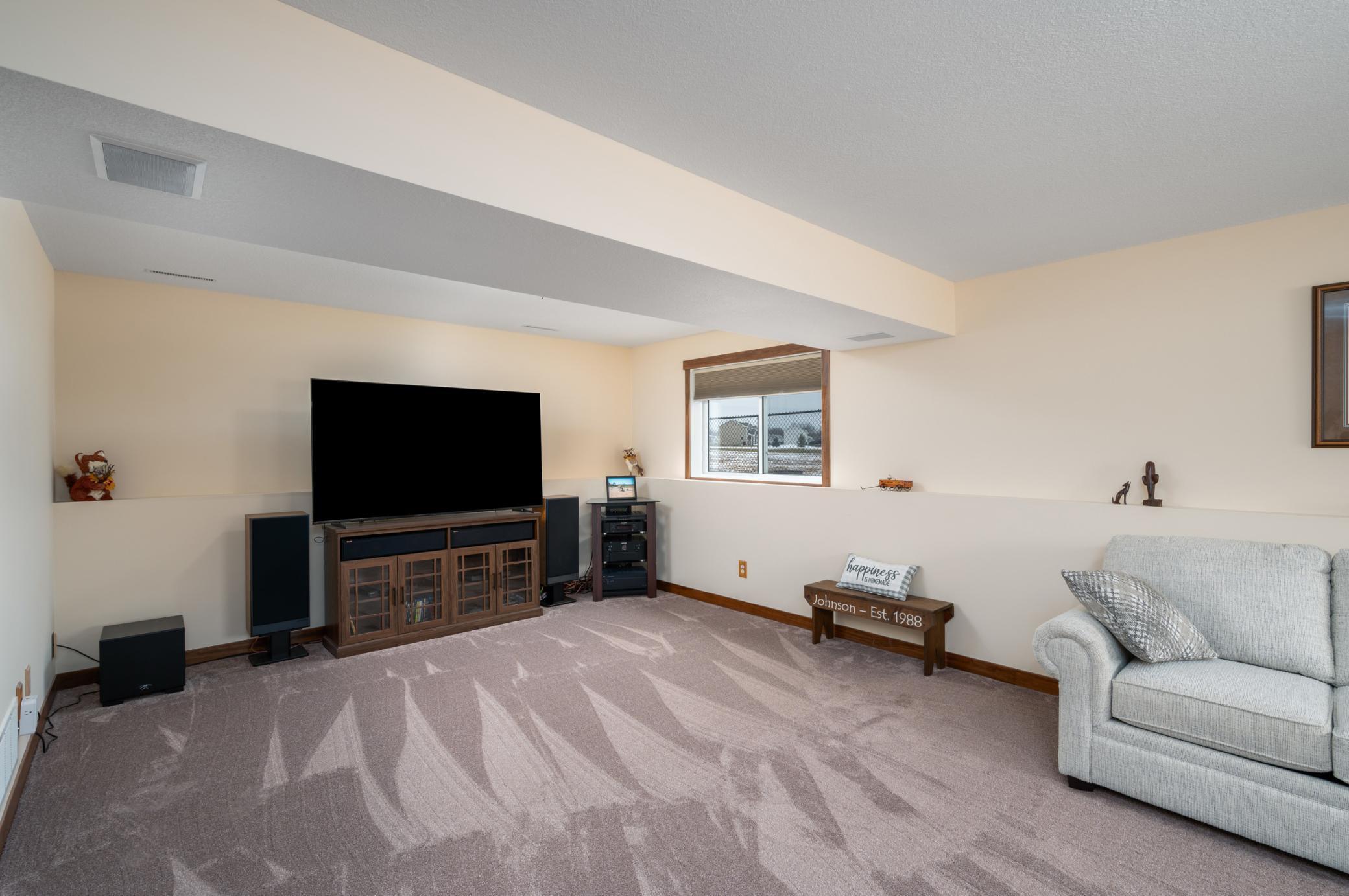 5413 Weatherstone Drive Northwest Rochester, MN 55901 - Photo 27 of 35 Gallery Image 27