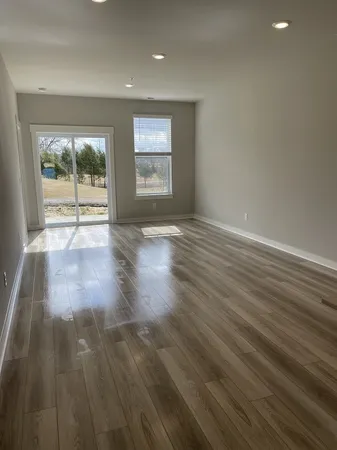 $2,190 | 385 Casper Drive, Spring Hill, TN 37174