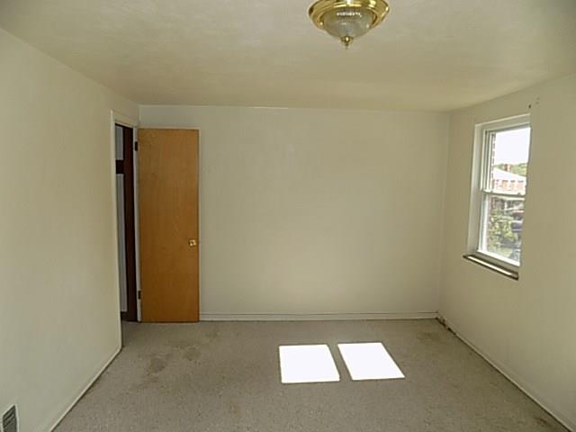 729-731 Shadycrest Road Beechview, PA 15216 - Photo 17 of 23 Gallery Image 17