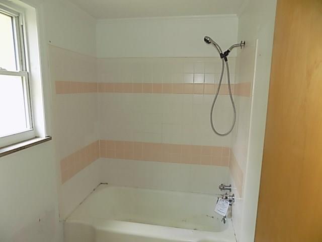 729-731 Shadycrest Road Beechview, PA 15216 - Photo 20 of 23 Gallery Image 20