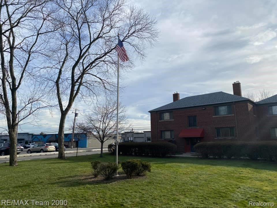 1433 South Telegraph Road, Unit 7 Dearborn, MI 48124 - Photo 1 of 7 132652267_10159288435776209_1315608658776991808_n.jpg