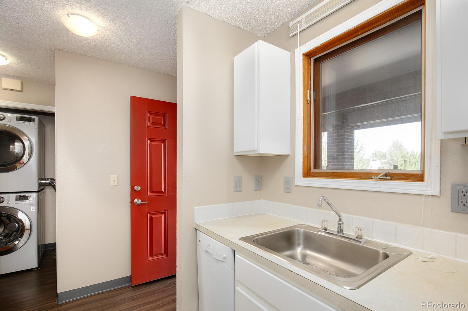 1231 West Swallow Road, Unit 326 Fort Collins, CO 80526 - Photo 4 of 29 Gallery Image 4