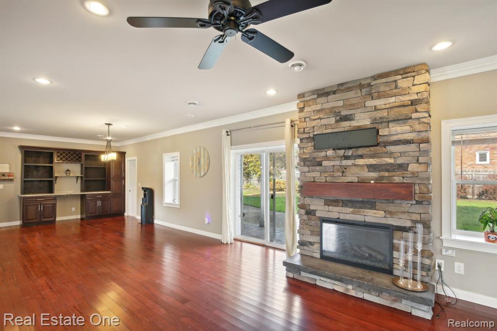 1100 Harding Avenue Rochester Hills, MI 48307 - Photo 9 of 37