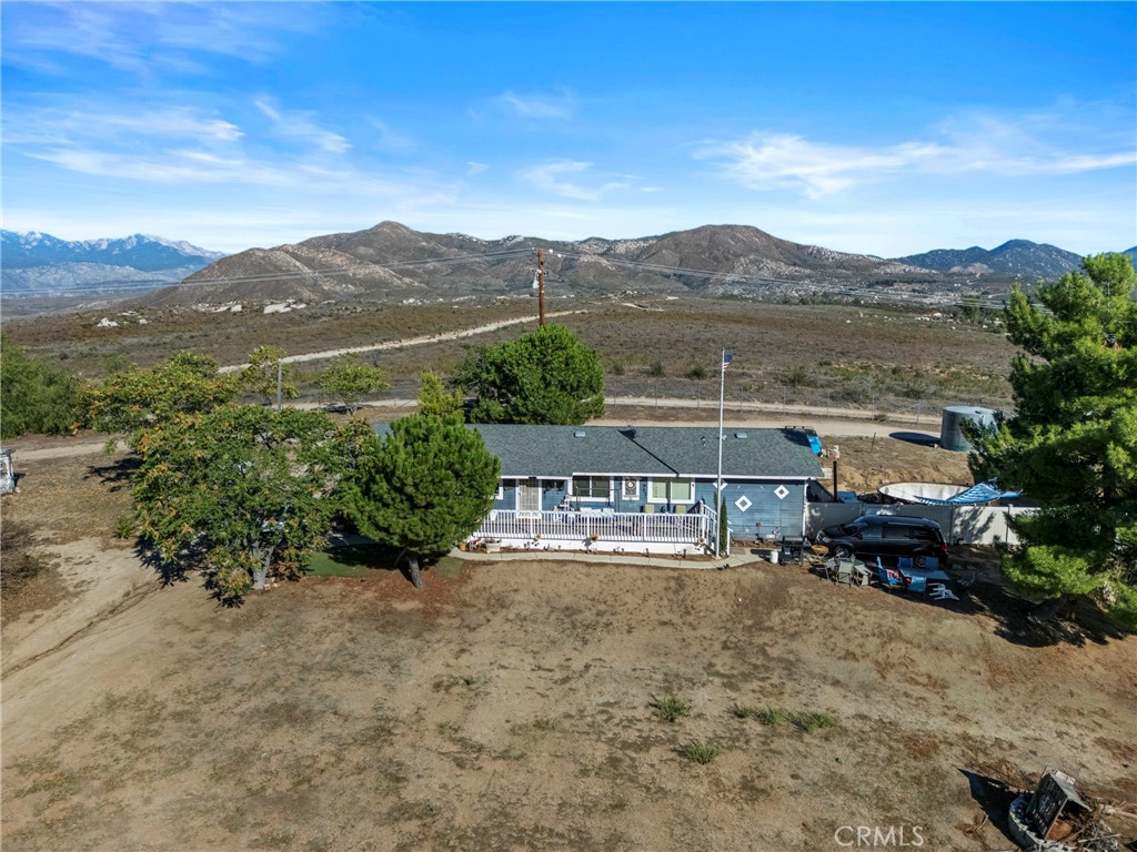 33945 Red Mountain Road Hemet, CA 92544 - Photo 4 of 30 a view of city and mountain