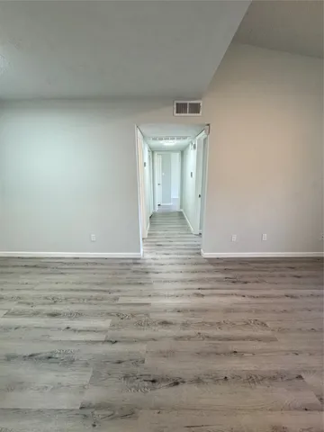 $139,500 | 10555 Turtlewood Court, Unit 909, Houston, TX 77072