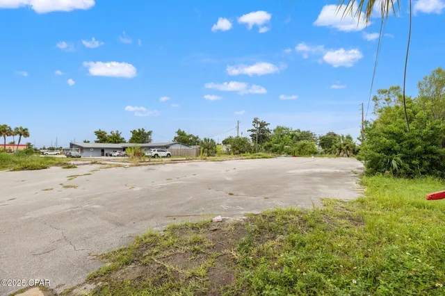 $230,000 | 325 South Tyndall Parkway, Panama City, FL 32404