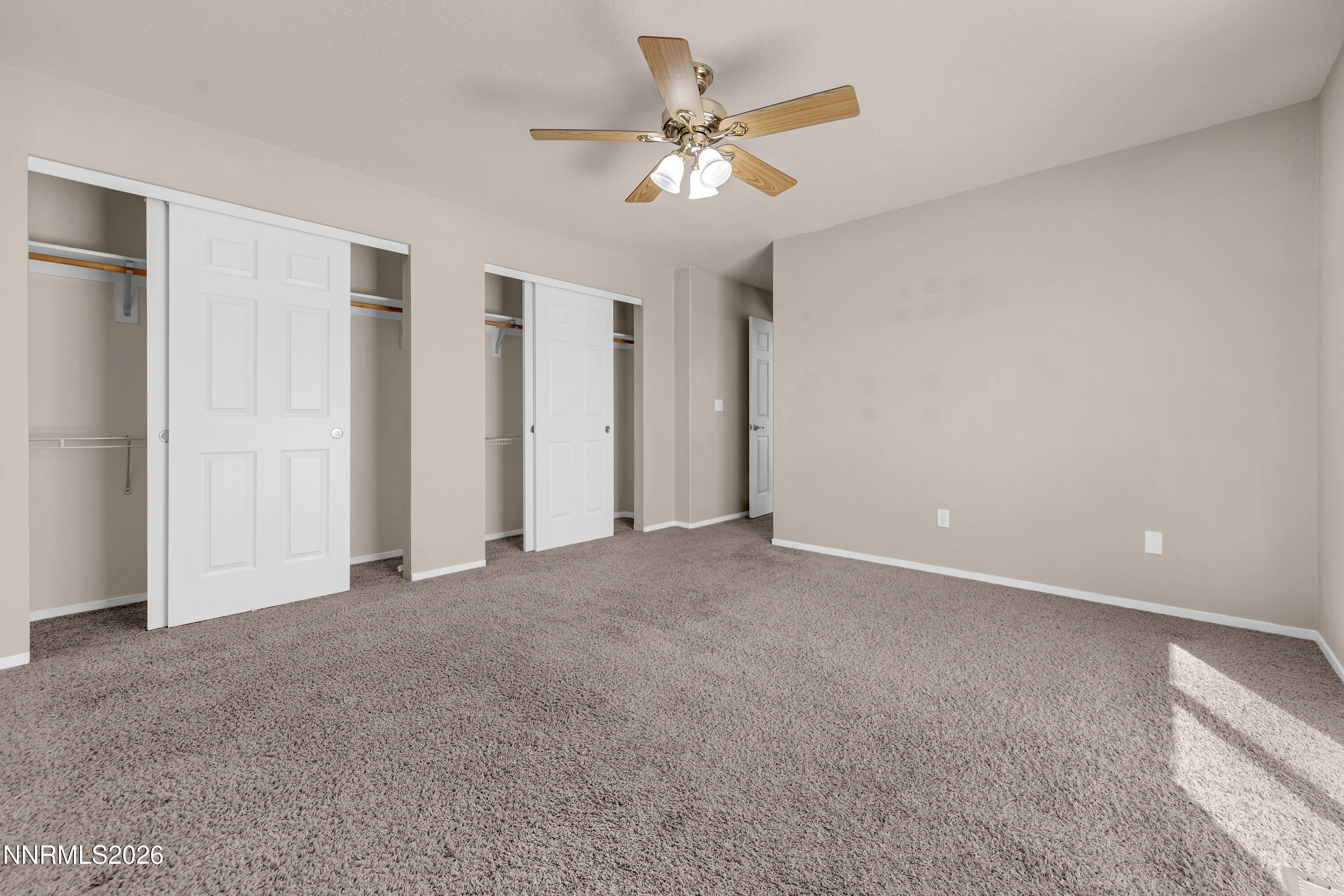 17080 Amethyst Drive Reno, NV 89508 - Photo 17 of 37 Amythst17080-015