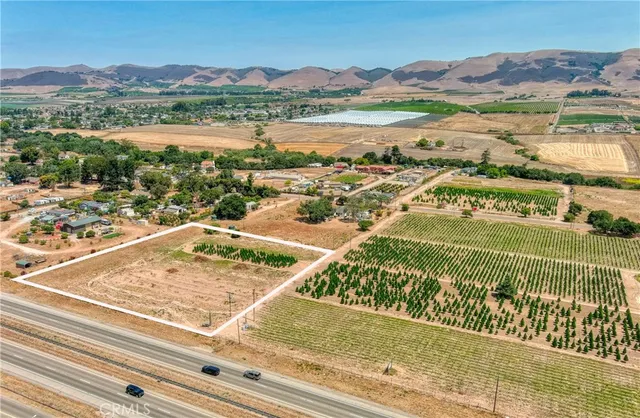 $389,000 | 12 Oakglen Street South, Nipomo, CA 93444