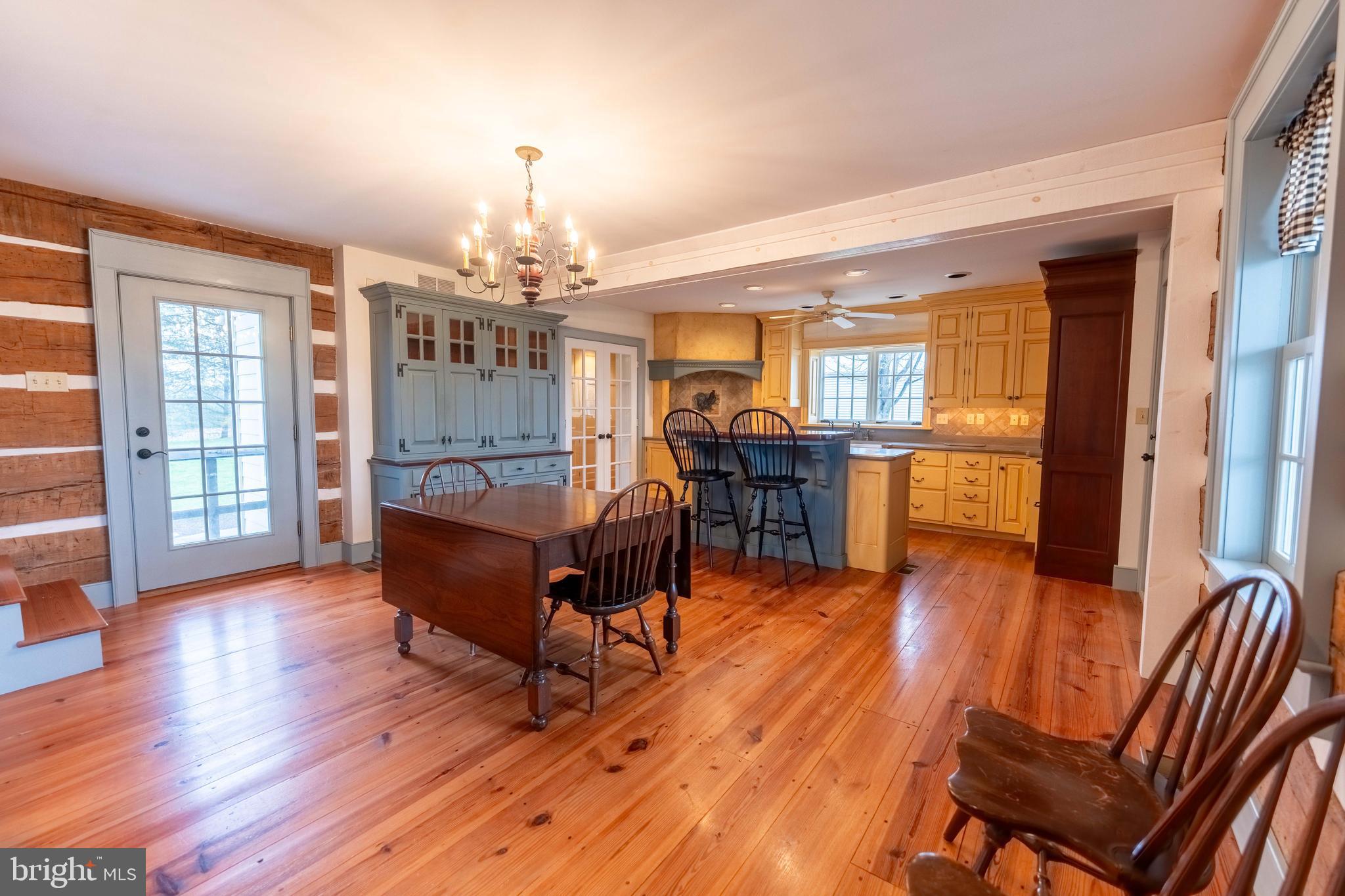 1122 West Trindle Road Mechanicsburg, PA 17050 - Photo 9 of 55